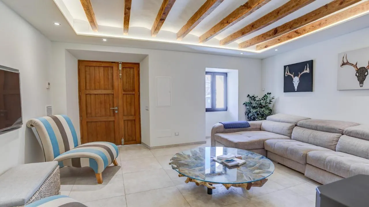 Semesterbostad Number 11 Villa Pollença