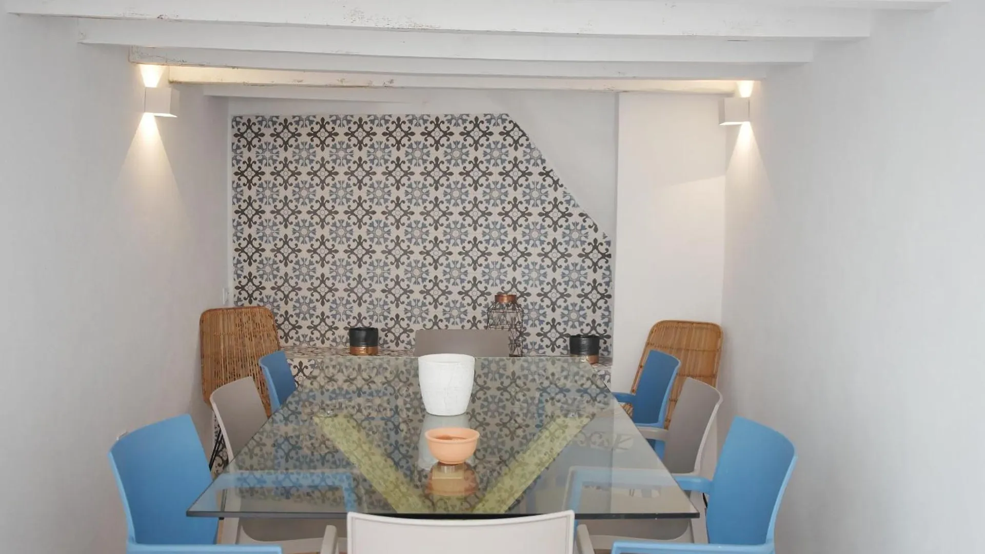 Number 11 Villa Pollença 0*,  Spanien